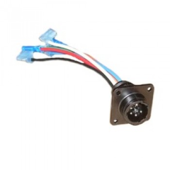 090005875 - Motor Receptacle Ce (5765)